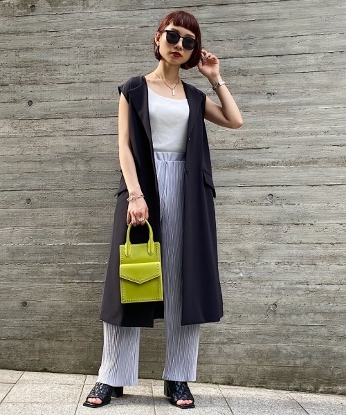 PAGEBOY（ページボーイ）の「ロングジレ（ダウンジャケット/コート・レディース・ブラック/グレイッシュベージュ・FREE）」の15枚目の写真