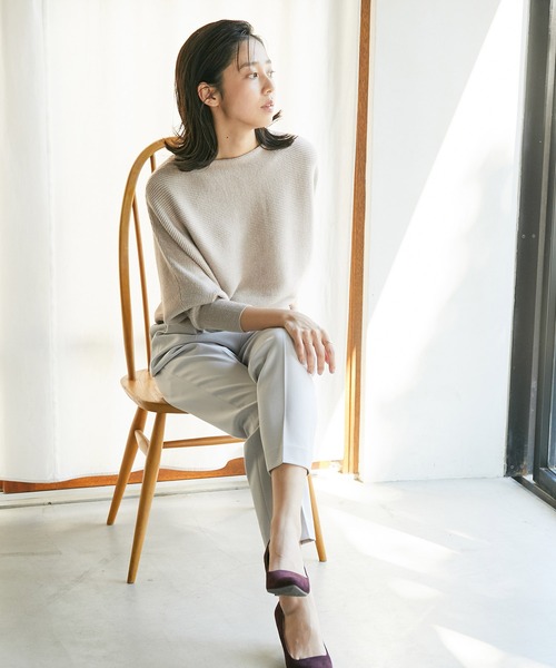 VIS(ビス)の「【EASY CARE】ウォッシャブルフラノツータックテーパードパンツ(スラックス・レディース・ブラック/グレー系その他/パープル/ベージュ系その他・L/LL/M/S/SS)」の8枚目の写真