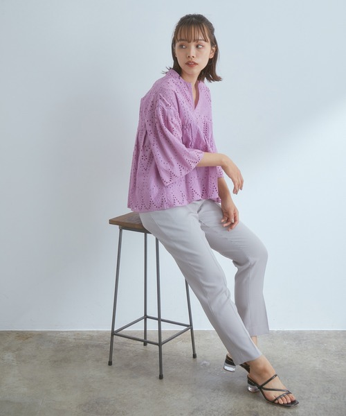 VIS(ビス)の「【EASY CARE】ウォッシャブルフラノツータックテーパードパンツ(スラックス・レディース・ブラック/グレー系その他/パープル/ベージュ系その他・L/LL/M/S/SS)」の11枚目の写真