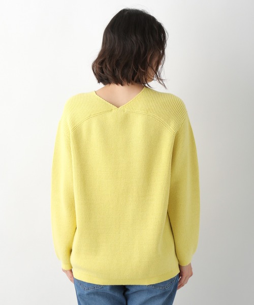 LEPSIM（レプシィム）の「7GルーズVネックニット　923927（ニット/セーター・レディース・ブラック/ベージュ/イエロー/ブルー・FREE）」の18枚目の写真