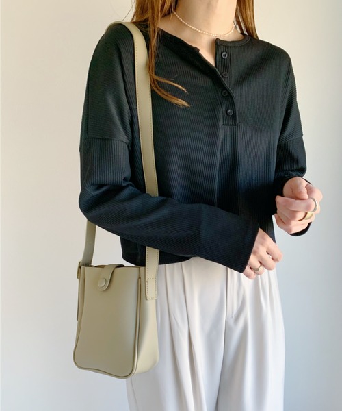 CLEA（クレア）の「ポーチ付スクエアミニショルダー（ショルダーバッグ・レディース・ホワイト/ブラック/オリーブ・FREE）」の12枚目の写真