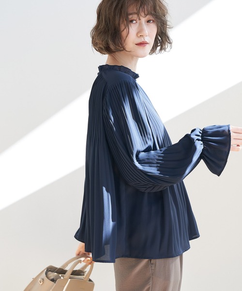 ROPE' PICNIC(ロペピクニック)の「スタンドフリルプリーツブラウス(シャツ/ブラウス)」|ネイビー