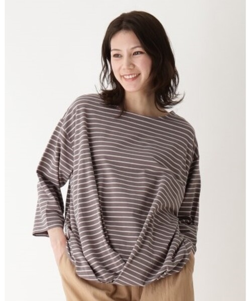 SHOO・LA・RUE（シューラルー）の「◆【S-LL】裾タックプルオーバー（Tシャツ/カットソー・レディース・ブラック/ベージュ/ナチュラル/グレー系その他3/ホワイト系3/ピンク系・01/02/03/04）」の21枚目の写真