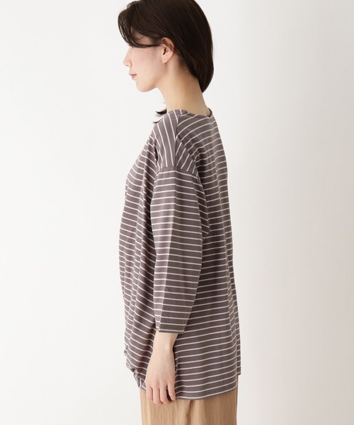 SHOO・LA・RUE（シューラルー）の「◆【S-LL】裾タックプルオーバー（Tシャツ/カットソー・レディース・ブラック/ベージュ/ナチュラル/グレー系その他3/ホワイト系3/ピンク系・01/02/03/04）」の7枚目の写真