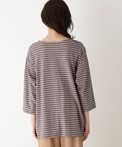 SHOO・LA・RUE（シューラルー）の「◆【S-LL】裾タックプルオーバー（Tシャツ/カットソー・レディース・ブラック/ベージュ/ナチュラル/グレー系その他3/ホワイト系3/ピンク系・01/02/03/04）」の10枚目の写真