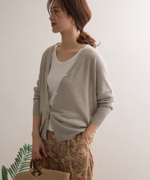 URBAN RESEARCH DOORS（アーバンリサーチドアーズ）の「リネンロングカーディガン（カーディガン/ボレロ・レディース・ブラック/グリーン/ベージュ・ONE）」の22枚目の写真