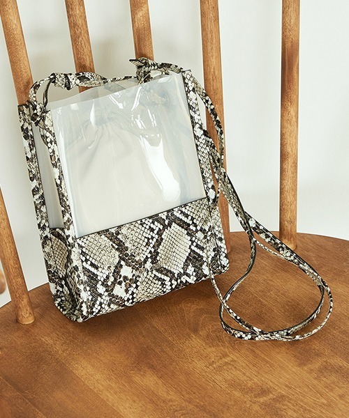 MONO　COMME CA（モノコムサ）の「クリア ミニポシェット（ショルダーバッグ・レディース・ブラック/ブラウン/ベージュ/パイソン・FREE）」の10枚目の写真