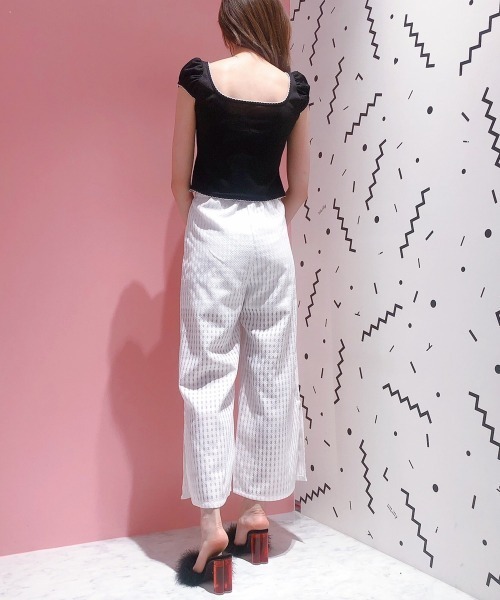 lilLilly（リルリリー）の「ワッフルミニトップス（Tシャツ/カットソー・レディース・イエロー/ブルー/ブラック/ホワイト・FREE）」の8枚目の写真