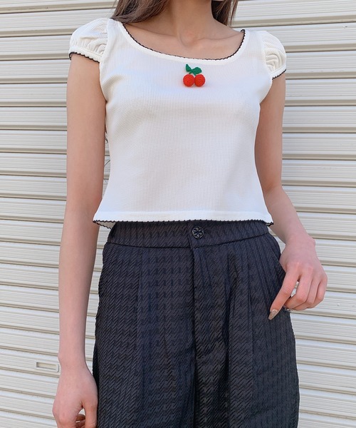 lilLilly（リルリリー）の「ワッフルミニトップス（Tシャツ/カットソー・レディース・イエロー/ブルー/ブラック/ホワイト・FREE）」の19枚目の写真