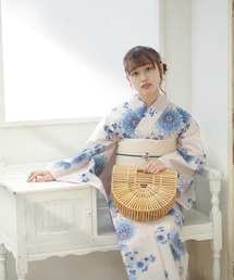 utatane（ウタタネ）の「浴衣3点セット　綿麻　先染めベージュにブルーの菊（浴衣）」