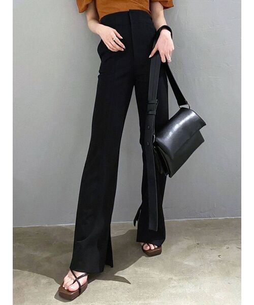 EMODA（エモダ）の「マークウエストフレアパンツ（その他パンツ・レディース・アイボリー/ブラウン/ブラック・SMALL/MEDIUM）」の7枚目の写真