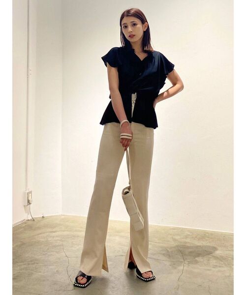 EMODA（エモダ）の「マークウエストフレアパンツ（その他パンツ・レディース・アイボリー/ブラウン/ブラック・SMALL/MEDIUM）」の12枚目の写真