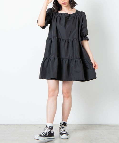 WEGO（ウィゴー）の「WEGO/スクエアネックティアードミニワンピース（チュニック・レディース・ホワイト/ブラック/アニマル・FREE）」の9枚目の写真