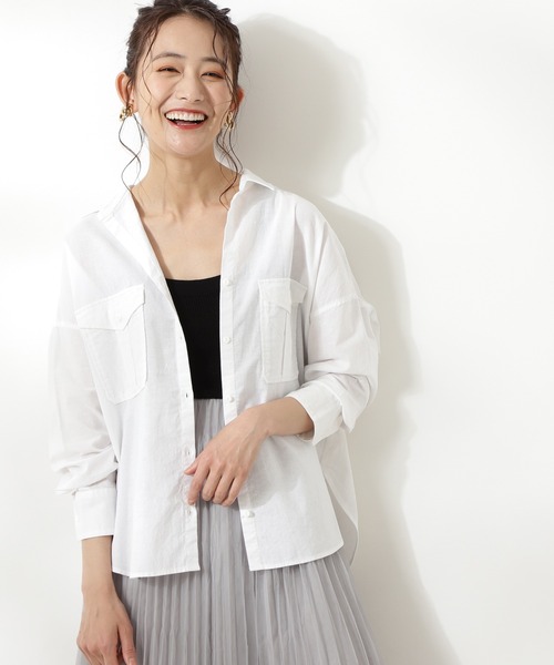 N.（N. Natural Beauty Basic）（エヌエヌナチュラルビューティーベーシック）の「麻混ビッグポケットシャツ（シャツ/ブラウス・レディース・ホワイト/ベージュ/イエロー・MEDIUM）」の2枚目の写真