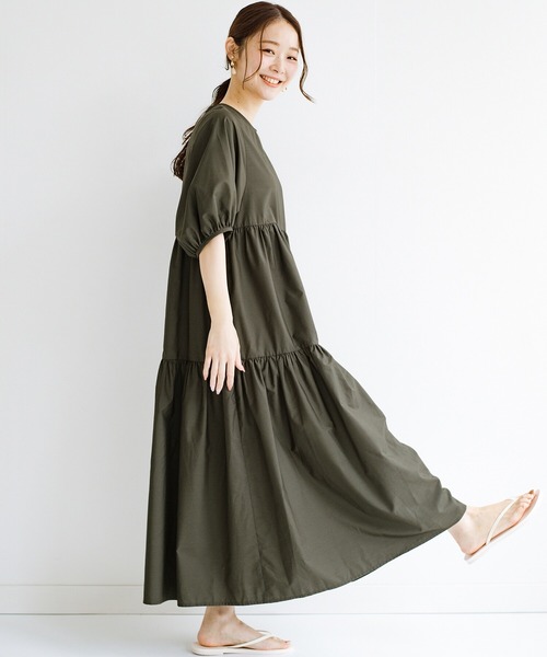 古着リメイク　ゆったりオリーブカーキパーカーと３段ティアードパッチワークワンピ 選べる2タイプ おしゃれ パッチワーク[品番：TLKM0001604]｜T