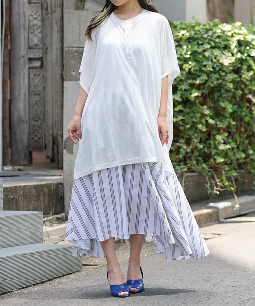 ARCANUM DESIGN（アルカナムデザイン）の「ARL 前後２WAYポンチョ風トップス（Tシャツ/カットソー・レディース・ホワイト/ブラック/ブルー・FREE）」の17枚目の写真