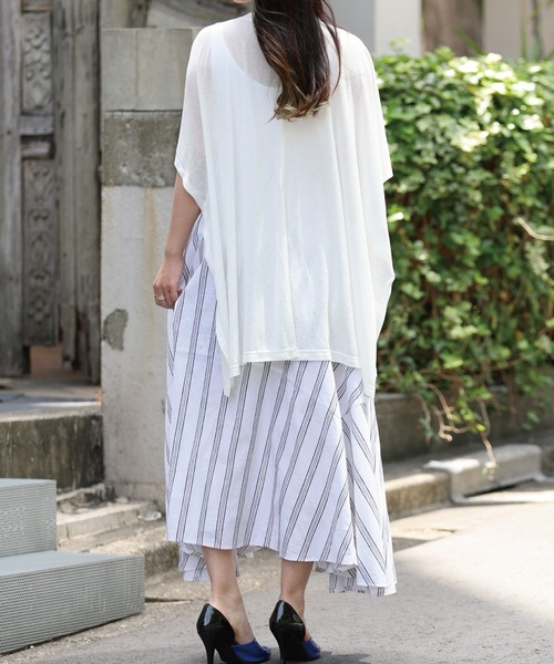 ARCANUM DESIGN（アルカナムデザイン）の「ARL 前後２WAYポンチョ風トップス（Tシャツ/カットソー・レディース・ホワイト/ブラック/ブルー・FREE）」の6枚目の写真