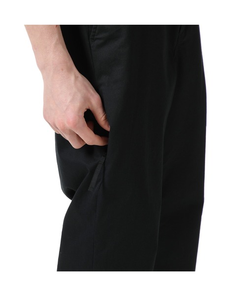 uniform experiment（ユニフォームエクスペリメント）の「STRETCH CHINO SIDE POCKET TAPERED PANTS（チノパンツ・メンズ・ブラック/ベージュ/カーキ・1/2/4/3）」の8枚目の写真