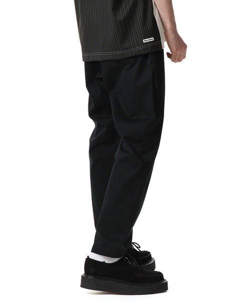 uniform experiment（ユニフォームエクスペリメント）の「STRETCH CHINO SIDE POCKET TAPERED PANTS（チノパンツ・メンズ・ブラック/ベージュ/カーキ・1/2/4/3）」の6枚目の写真