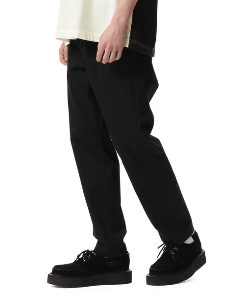 uniform experiment（ユニフォームエクスペリメント）の「STRETCH CHINO SIDE POCKET TAPERED PANTS（チノパンツ・メンズ・ブラック/ベージュ/カーキ・1/2/4/3）」の5枚目の写真