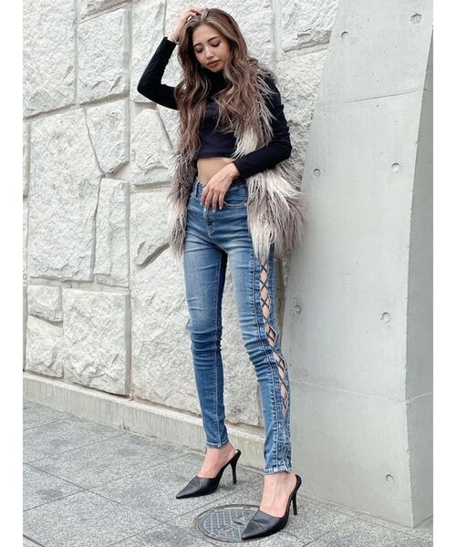 GYDA(ジェイダ)の「サイドレースアップデニムスキニーパンツ(デニムパンツ・レディース・インディゴブルー/ブルー・SMALL/MEDIUM/X-SMALL)」の19枚目の写真