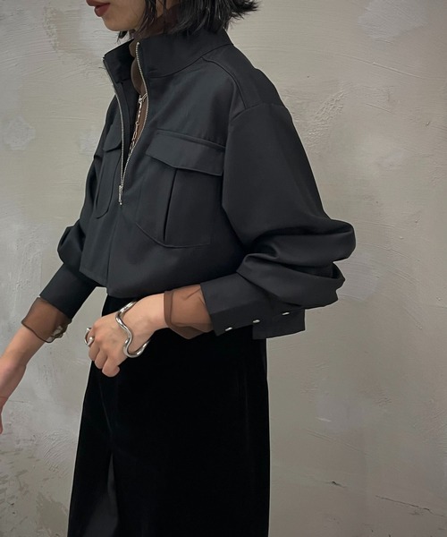 &g'aime(アンジェム)の「【&g'aime】フロントジッパーショートブラウス(シャツ/ブラウス・レディース・ブラック/チャコールグレー/グレイッシュベージュ・FREE)」の9枚目の写真