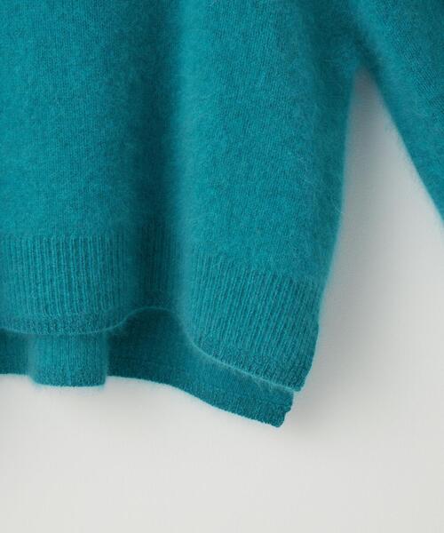 EMMEL REFINES（エメルリファインズ）の「＜EMMEL REFINES（エメル リファインズ）＞EM fluffy タートルプルオーバー（ニット/セーター・レディース・ベージュ/ネイビー/ブラウン/ターコイズブルー/ライトピンク・FREE）」の9枚目の写真