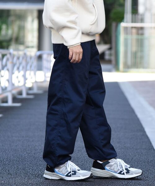 MACOBER（マコバ）の「【SHIPS別注】MACOBER: TC ドローストリングス ワイド イージー パンツ（チノパンツ・メンズ・ネイビー/グレー/オレンジ/ブルー・SMALL/MEDIUM/LARGE）」の20枚目の写真