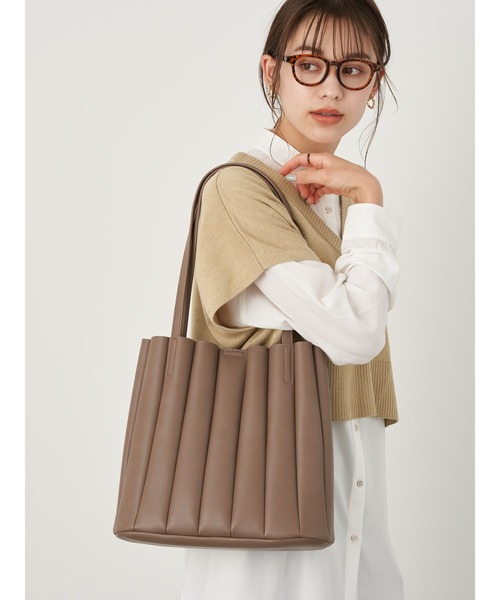 earth music&ecology（アースミュージックアンドエコロジー）の「プリーツトートバッグ ＊（トートバッグ・レディース・ブラック/モカ・FREE）」の11枚目の写真