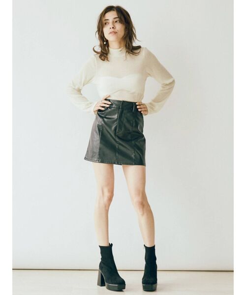 EVRIS（エヴリス）の「シアータートルトップス（Tシャツ/カットソー・レディース・ホワイト/ブラック/ブルー・FREE）」の7枚目の写真