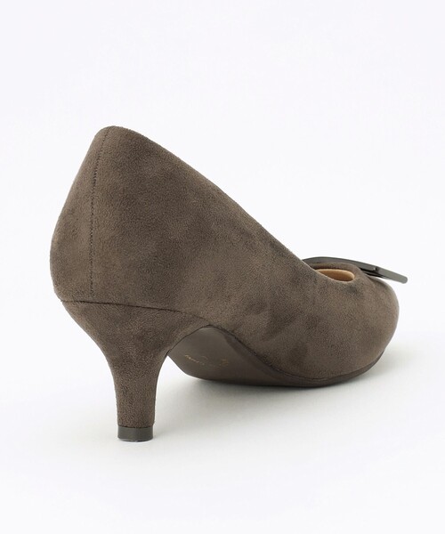 ANY SIS（エニィスィス）の「【WEB&一部店舗限定】バックルスエード調 パンプス（パンプス・レディース・ダークブラウン系5/ブラック系5・MEDIUM/LARGE/SMALL/LL/X-SMALL）」の10枚目の写真