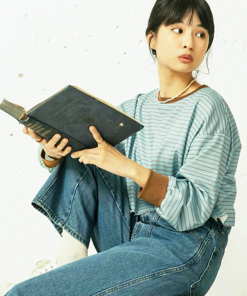 mikke（ミッケ）の「裏毛ボーダー 配色パイピング クロップドトップス/リンガーロンT（Tシャツ/カットソー・レディース・オフホワイト/イエロー/ブルー・FREE）」の19枚目の写真