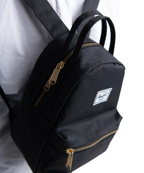 Herschel Supply（ハーシェルサプライ）の「Herschel Supply/ハーシェル バックパック Nova Mini 9L 9211095（バックパック/リュック・レディース・ブラック・ 9）」の10枚目の写真