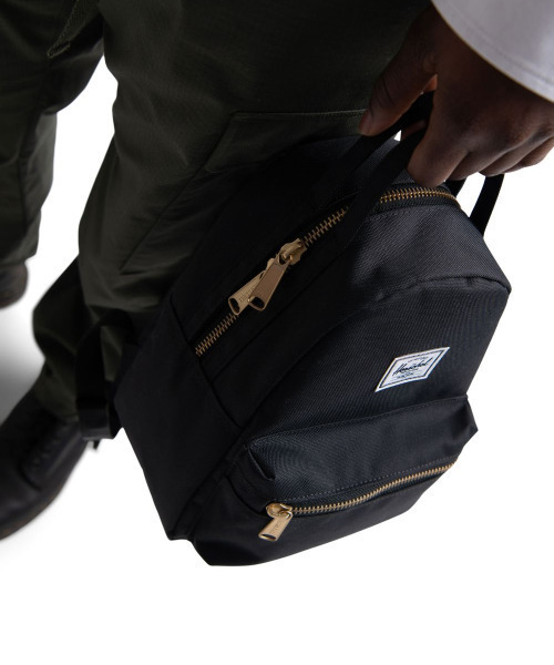 Herschel Supply（ハーシェルサプライ）の「Herschel Supply/ハーシェル バックパック Nova Mini 9L 9211095（バックパック/リュック・レディース・ブラック・ 9）」の11枚目の写真