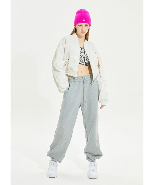 CRANK(クランク)の「A'GEM/9 × .kom『CRANK/クランク』LOGO SHORT BEANIE/ロゴデザイン ニットキャップ(ニットキャップ/ビーニー・レディース・ブラック/ピンク・FREE)」の11枚目の写真