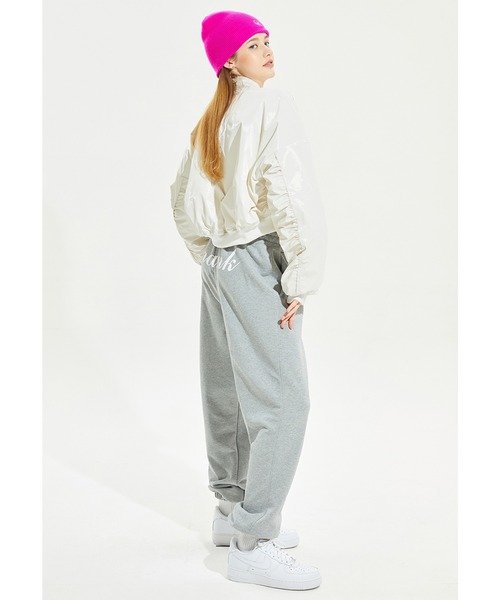 CRANK(クランク)の「A'GEM/9 × .kom『CRANK/クランク』LOGO SHORT BEANIE/ロゴデザイン ニットキャップ(ニットキャップ/ビーニー・レディース・ブラック/ピンク・FREE)」の12枚目の写真