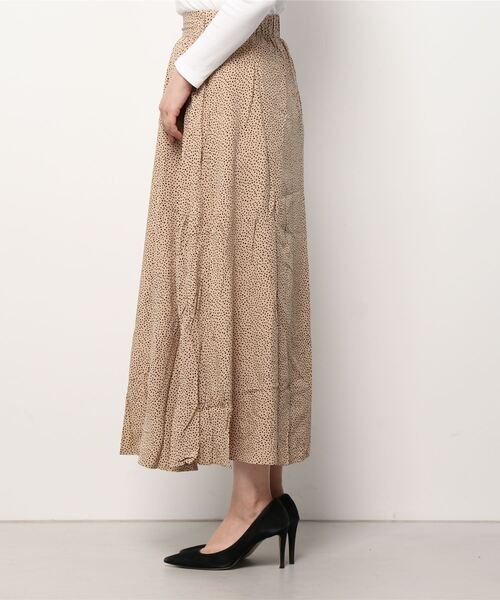 GAP（ギャップ）の「プリント マキシスカート（スカート・レディース・ベージュ系その他/ブラック系その他・L/XS/M/XXS/S）」の3枚目の写真