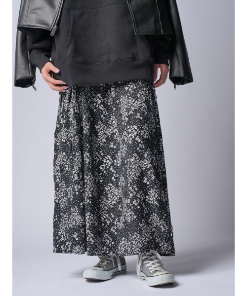 GAP（ギャップ）の「プリント マキシスカート（スカート・レディース・ベージュ系その他/ブラック系その他・L/XS/M/XXS/S）」の6枚目の写真