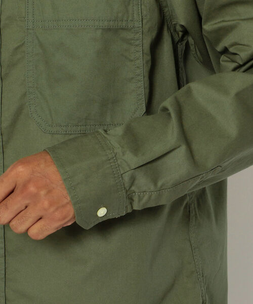 AVIREX（アヴィレックス）の「長袖 ピンナップガール シャツ / LS PIN UP GIRL SHIRT / アヴィレックス / AVIREX（シャツ/ブラウス・メンズ・ベージュ/セージグリーン/ホワイト・LARGE/XX-LARGE/X-LARGE/MEDIUM）」の11枚目の写真