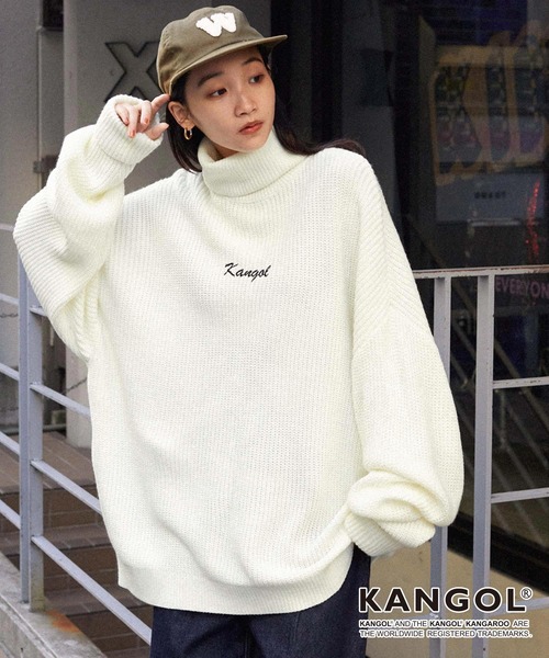 KANGOL(カンゴール)の「KANGOL/カンゴール 別注 ロゴ刺繍 オーバーサイズ アゼアミ ダルマスリーブ タートルネックニット(ニット/セーター・メンズ・オフホワイト/ベージュ/ブラック/ベージュ系その他2/グレイッシュベージュ/ブラウン系その他/イエロー/グリーン/ブルー/カーキ/ネイビー・FREE)」の21枚目の写真