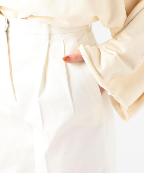 TOMORROWLAND (トゥモローランド)の「【別注】BERNARD ZINS×DES PRES SAND ワイドパンツ(チノパンツ・レディース・ホワイト・38/36)」の8枚目の写真