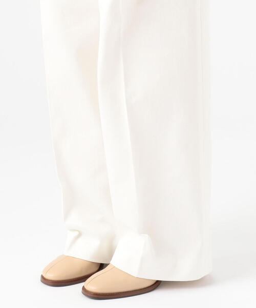 TOMORROWLAND (トゥモローランド)の「【別注】BERNARD ZINS×DES PRES SAND ワイドパンツ(チノパンツ・レディース・ホワイト・38/36)」の3枚目の写真