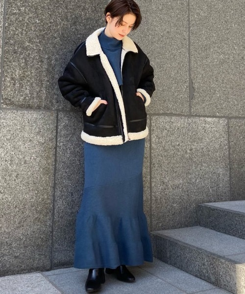 CIAOPANIC（チャオパニック）の「フェイクムートンB-3ブルゾン（ブルゾン・レディース・ブラック/キャメル・FREE）」の2枚目の写真