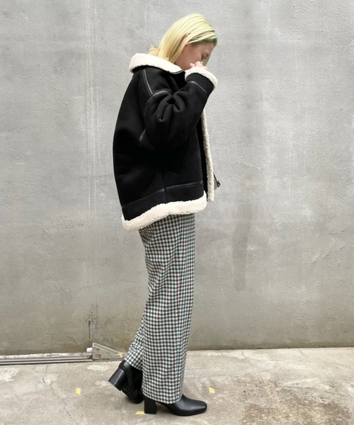 CIAOPANIC（チャオパニック）の「フェイクムートンB-3ブルゾン（ブルゾン・レディース・ブラック/キャメル・FREE）」の8枚目の写真