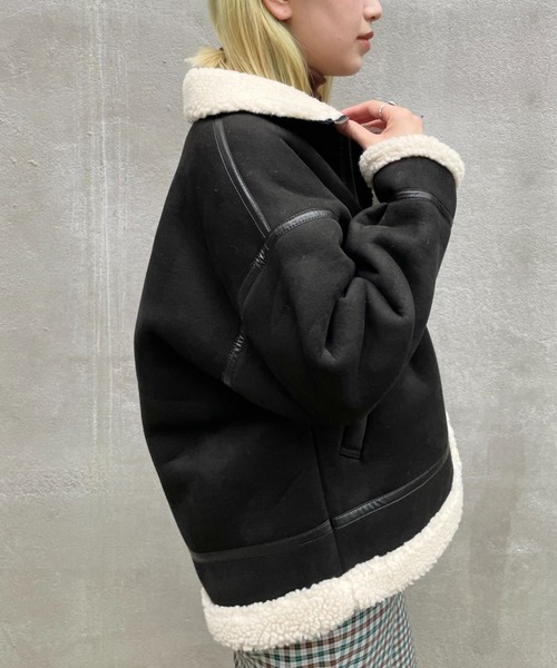 CIAOPANIC（チャオパニック）の「フェイクムートンB-3ブルゾン（ブルゾン・レディース・ブラック/キャメル・FREE）」の4枚目の写真