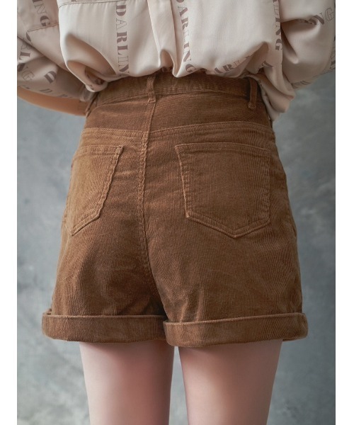 Darich(ダーリッチ)の「コーデュロイショートパンツ(その他パンツ・レディース・ブラック/アイボリー/モカ・S/M)」の7枚目の写真
