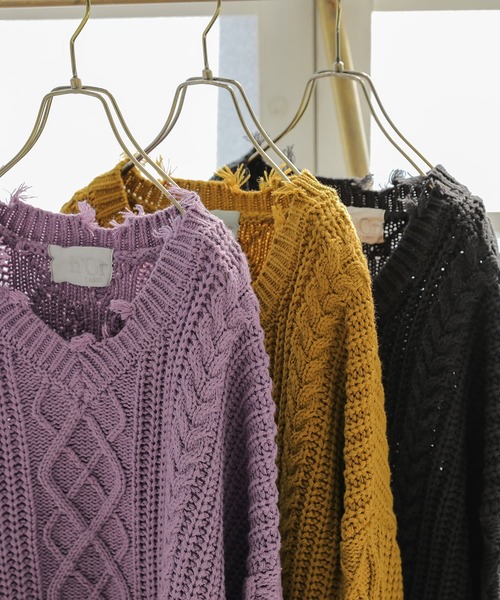 osharewalker（オシャレウォーカー）の「【廃盤】『ダメージデザインショートニット』（ニット/セーター・レディース・ブラック/マスタード/パープル・FREE）」の20枚目の写真