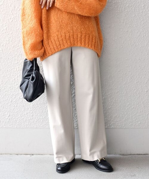 SHIPS（シップス）の「〈手洗い可能〉ドロストパンツ（その他パンツ・レディース・ベージュ/ネイビー/イエロー・36/40/34/38）」の2枚目の写真