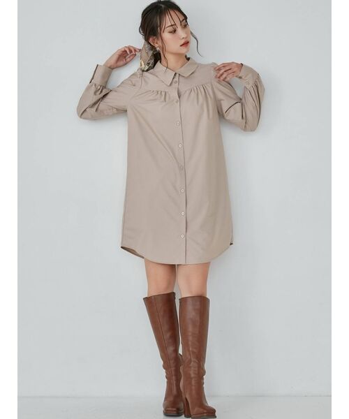 RESEXXY（リゼクシー）の「ベーシックシャツミニワンピース（シャツワンピース・レディース・ブラック/ベージュ/オフホワイト/ピンク/ブルー・FREE）」の11枚目の写真