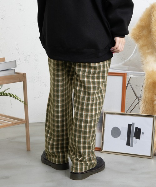 PairPair(ペアペア)の「チェックイージーパンツ(ユニセックス)(その他パンツ・レディース・ブラック/グリーン・MEDIUM/LARGE)」の4枚目の写真